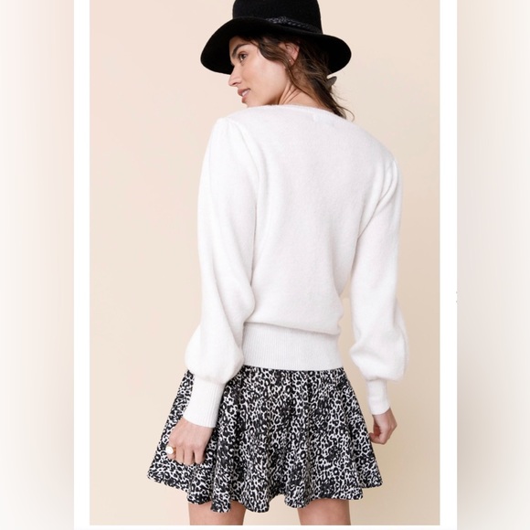 NWT Blue Rain white sweater size Small - Picture 2 of 12